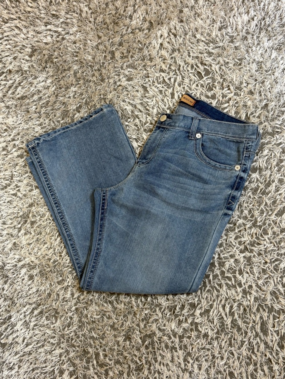 Seven7 Boot Fit jeans Mens Size 40 x 30 Distressed Logo button Flap Pockets